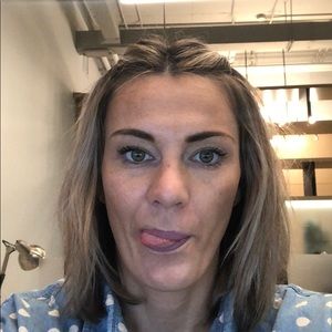 Meet your Posher, Leigh